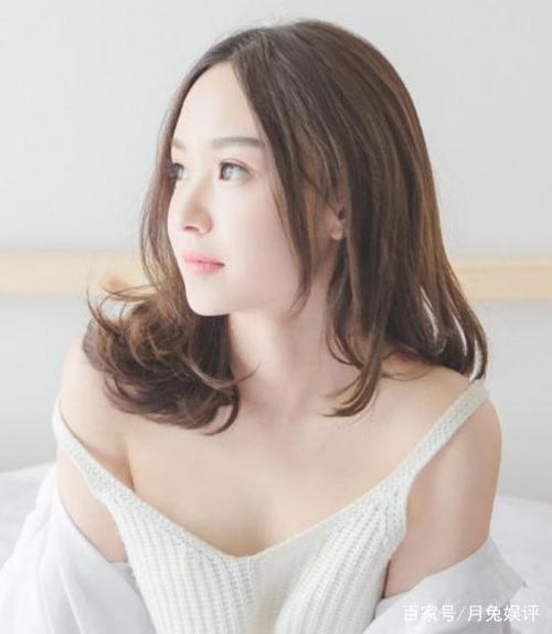 小城与后妈 封面